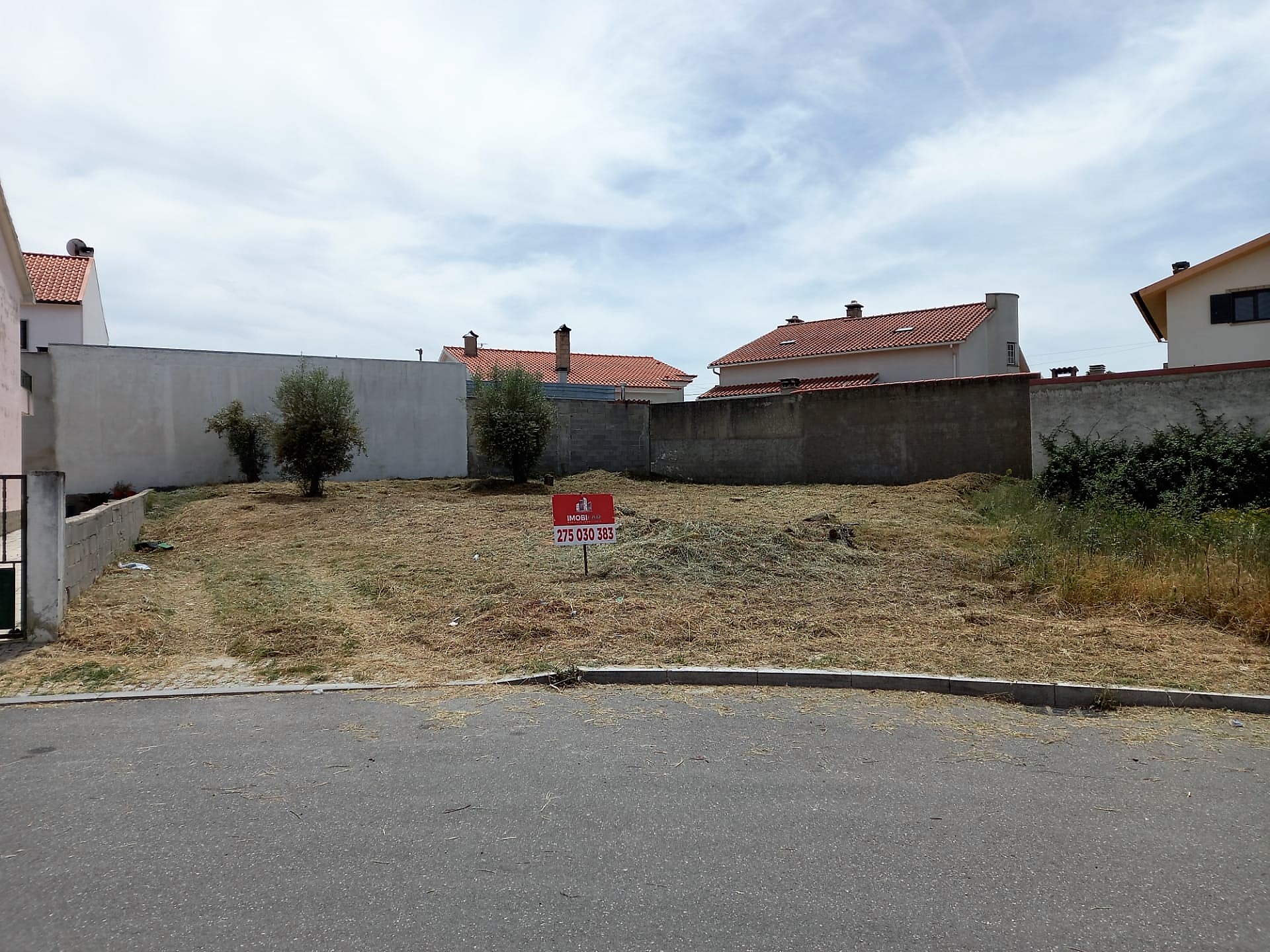 Imagem Lote urbano para Construção - 37.500,00€ - Alcains
