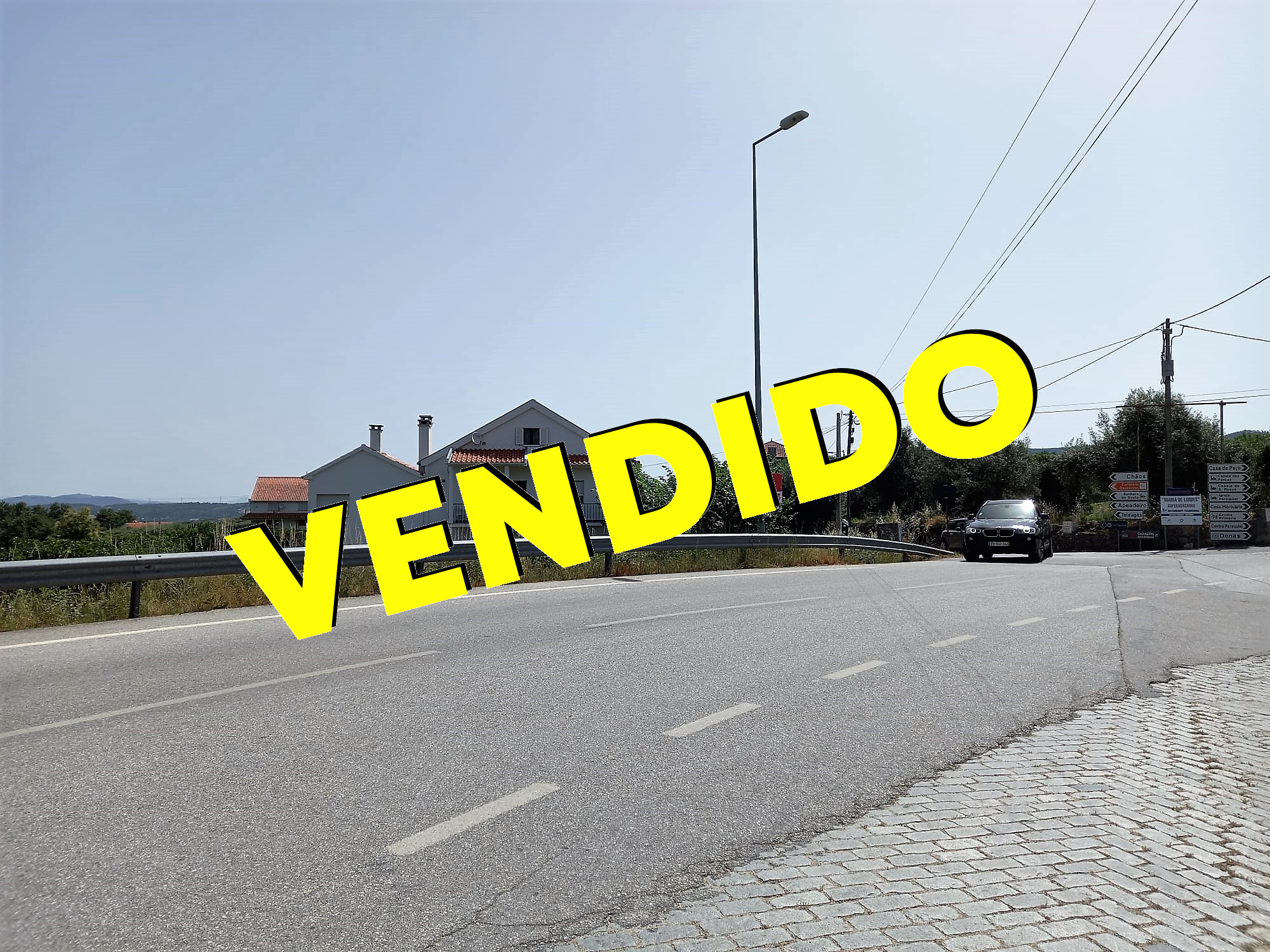 Imagem Terreno com Viabilidade de Construção e Projeto Aprovado - Donas - 59.500,00€
