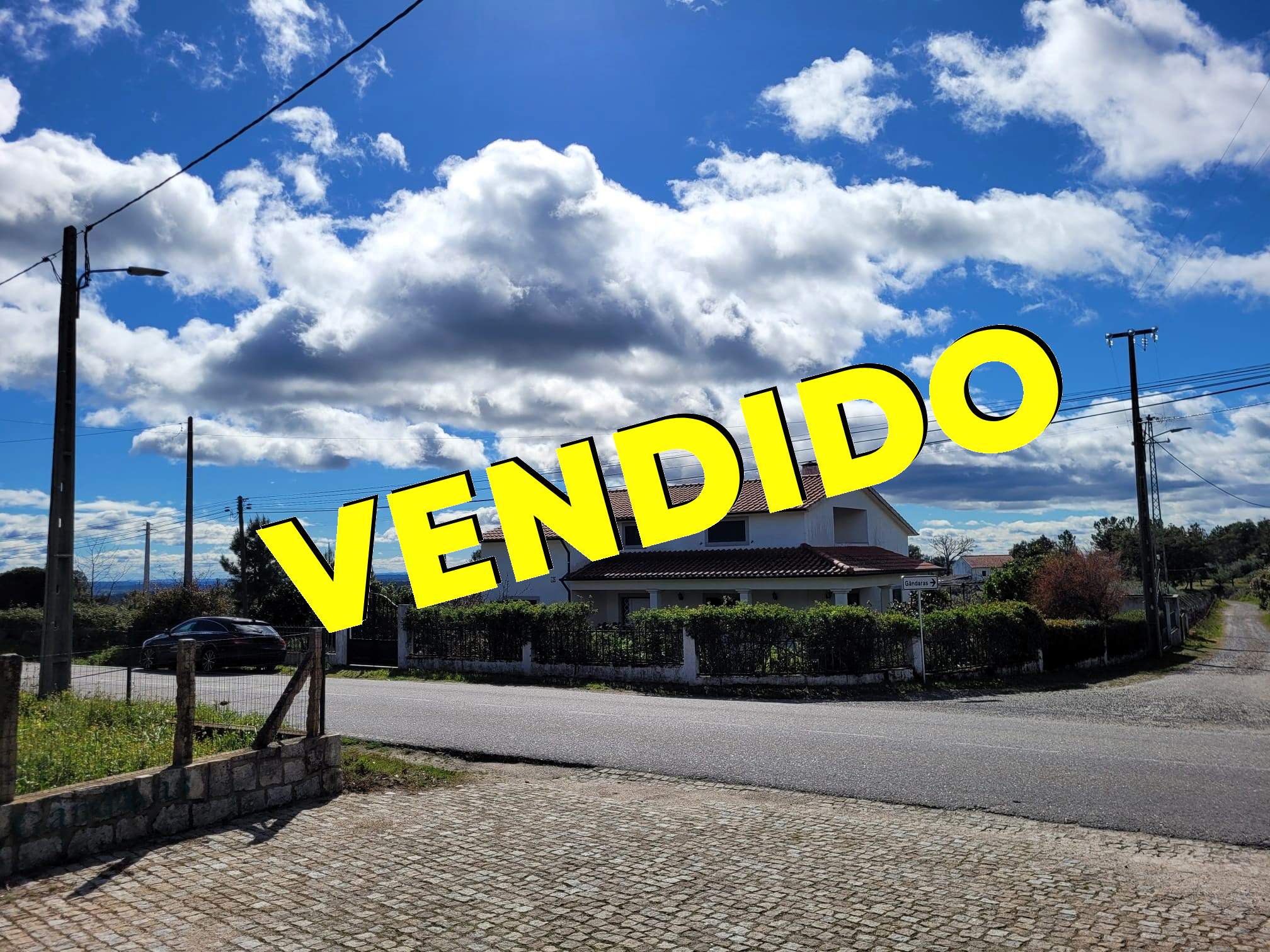 Imagem Moradia V4 c/ Terreno - 212.500,00€ - Castelo Novo, Fundão