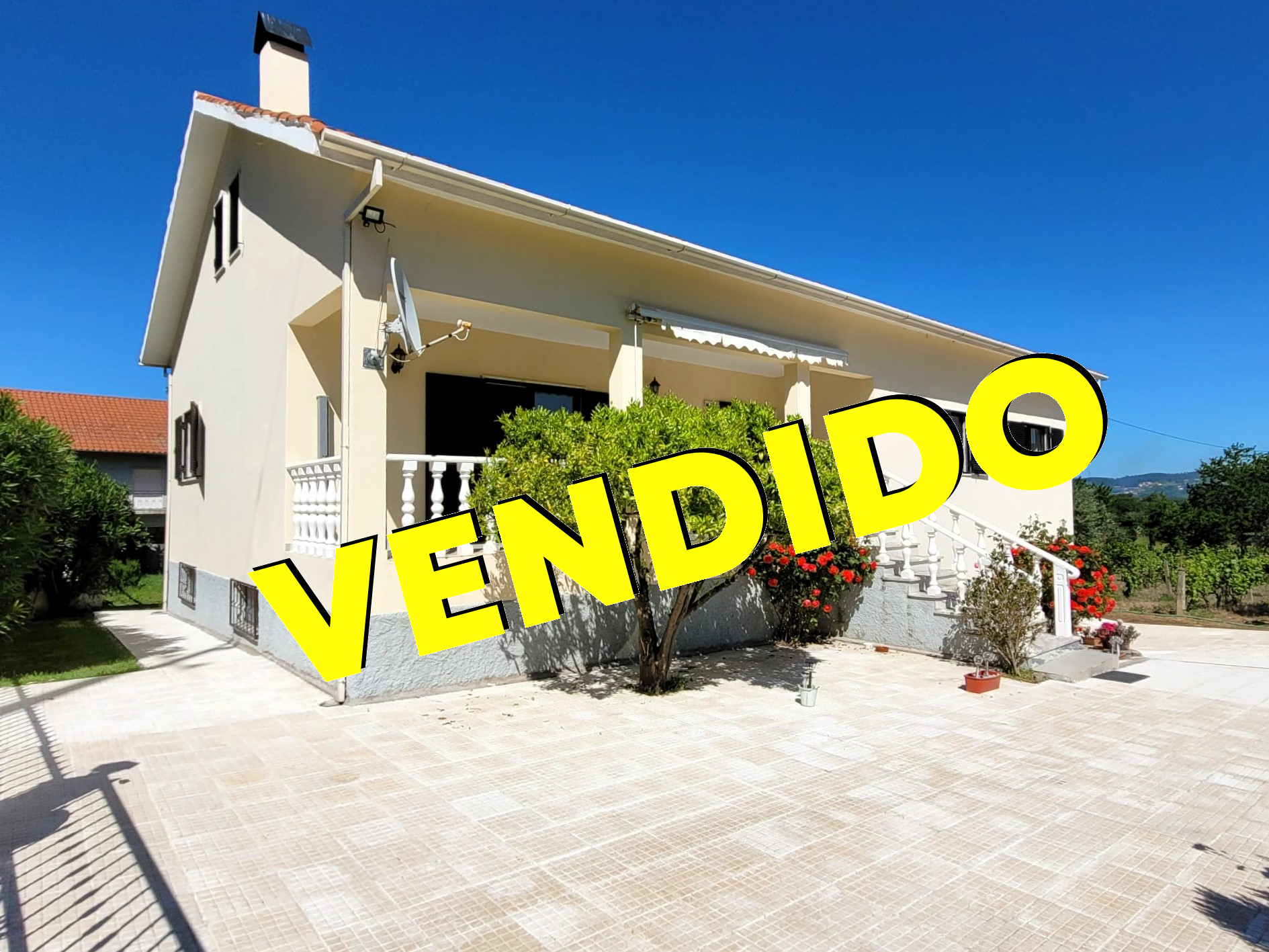 Imagem Moradia V3 c/ Terreno - 199.900,00€ - Carvalhal ,Fundão