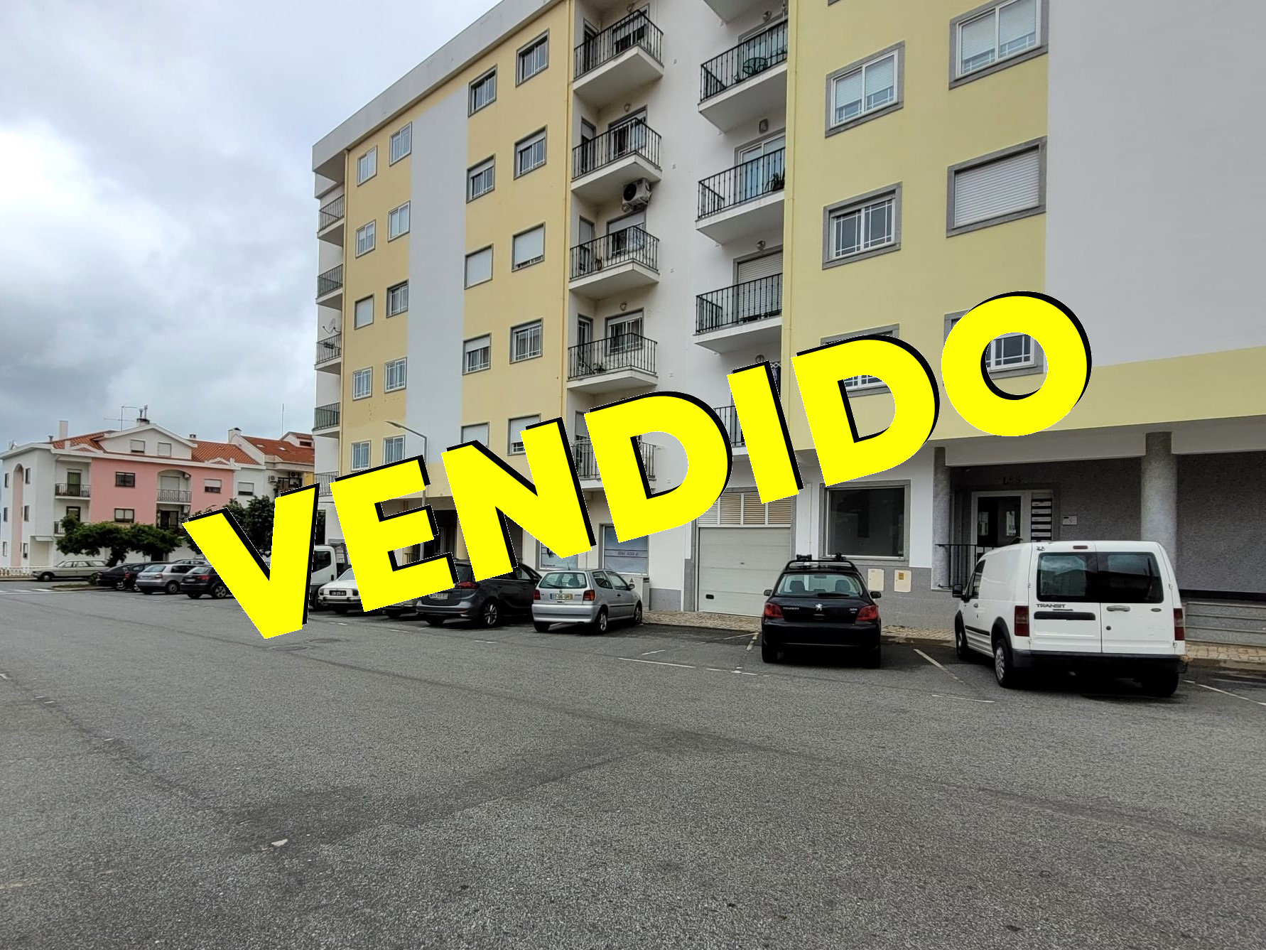 Imagem Apartamento T2 c/ Elevador - 139.900,00€ - Ald. Joanes, Fundão