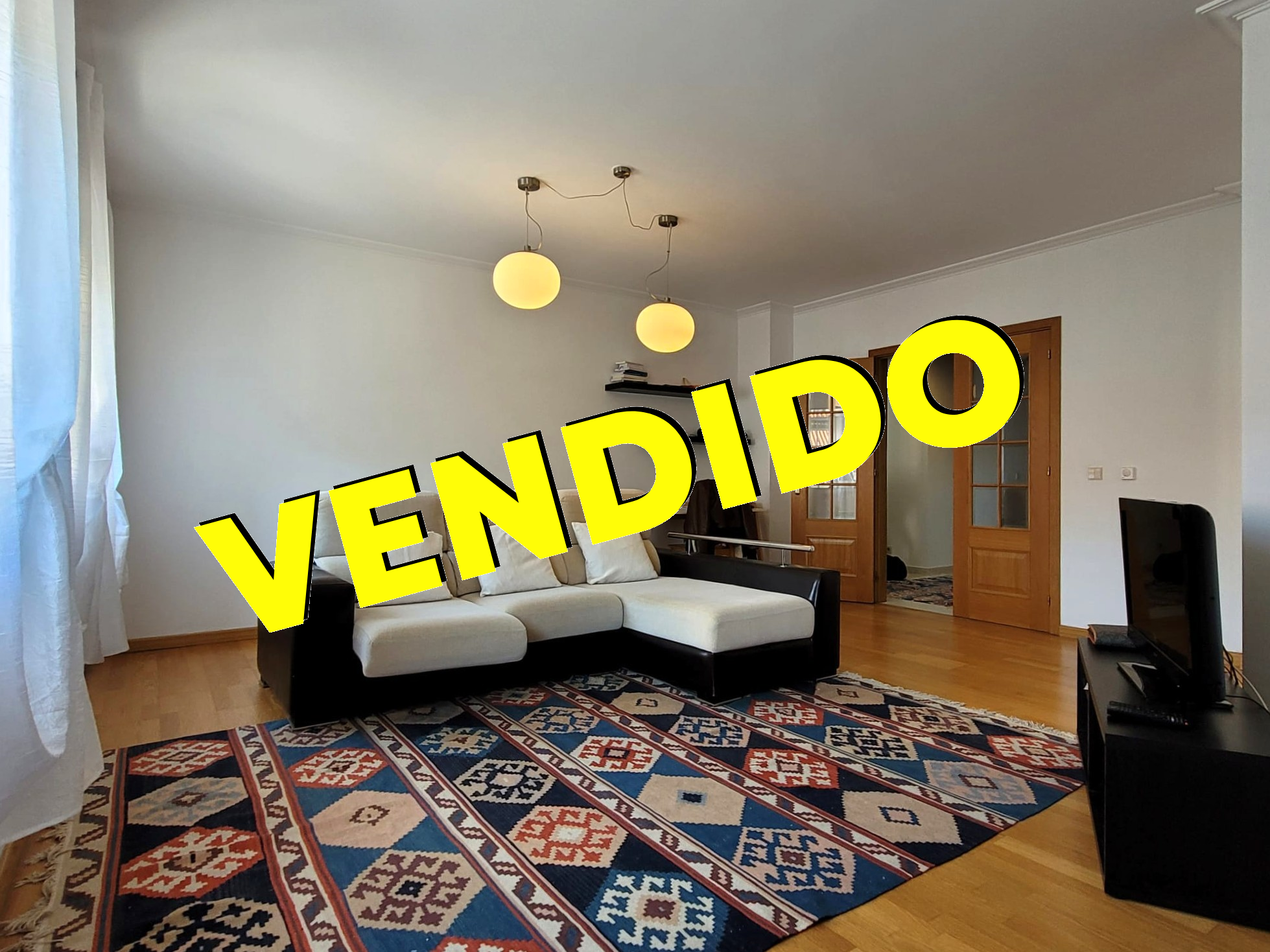 Imagem Apartamento T2 c/ Elevador - 172.500,00€ - Aldeia de Joanes, Fundão