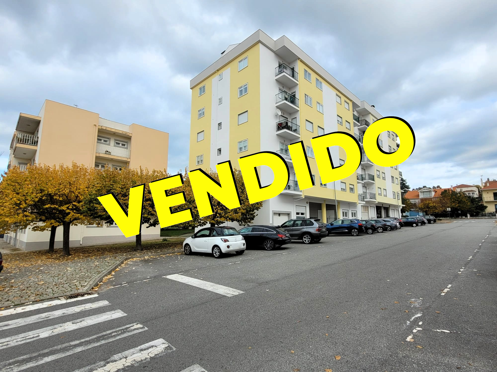 Imagem Apartamento T3 c/Elevador e Parqueamento - 199.900,00€ - Lot.Fagundes, Aldeia de  Joanes
